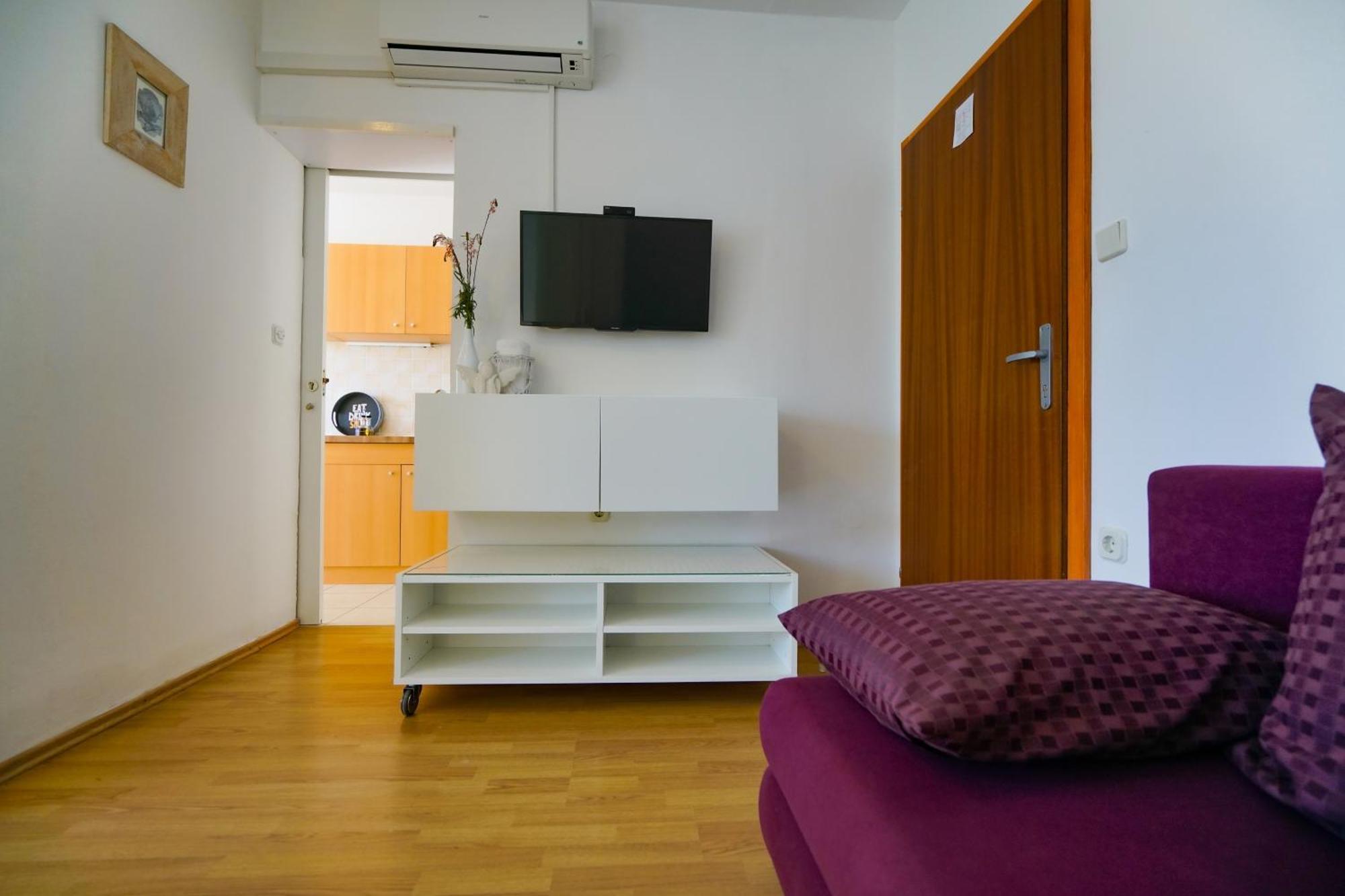 Guest House Ero Sukošan Buitenkant foto