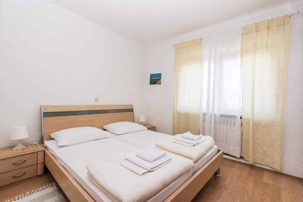 Guest House Ero Sukošan Buitenkant foto